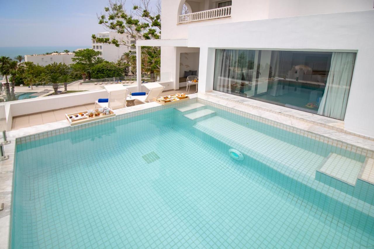 Royal Azur Thalassa Hammamet Exterior photo A pool at a resort